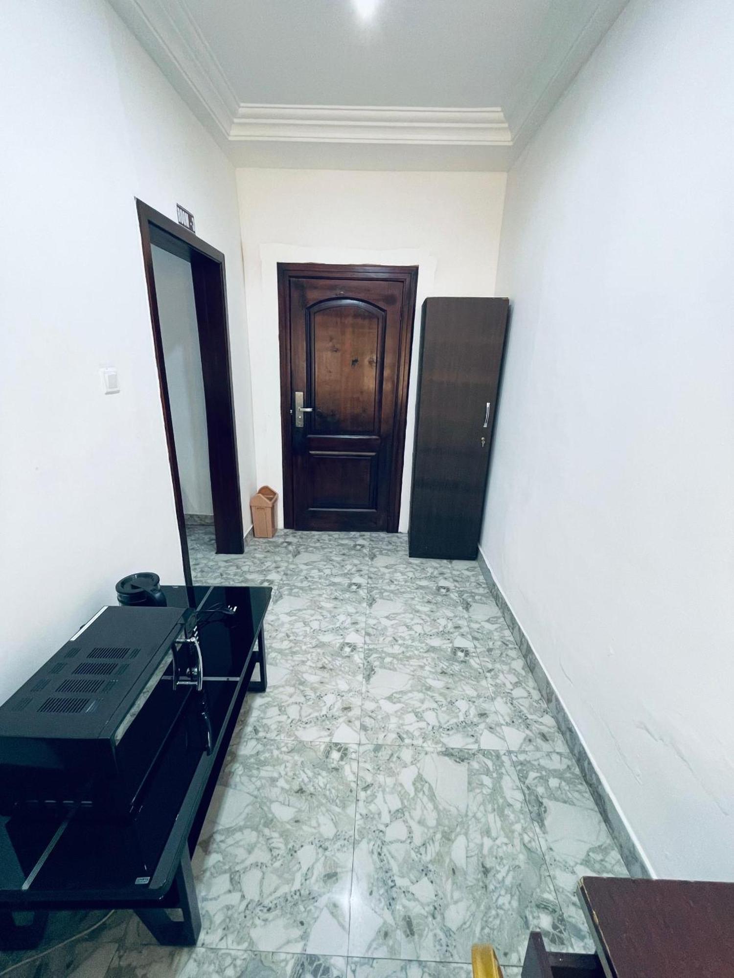 Nana'S Holiday Let Adenta Exterior foto